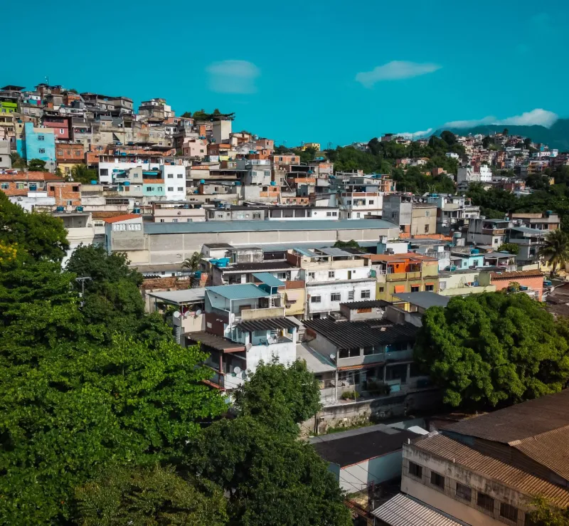 Morar com Dignidade: Como a Arquitetura Contemporânea Está Transformando as Comunidades Cariocas em Referência Mundial